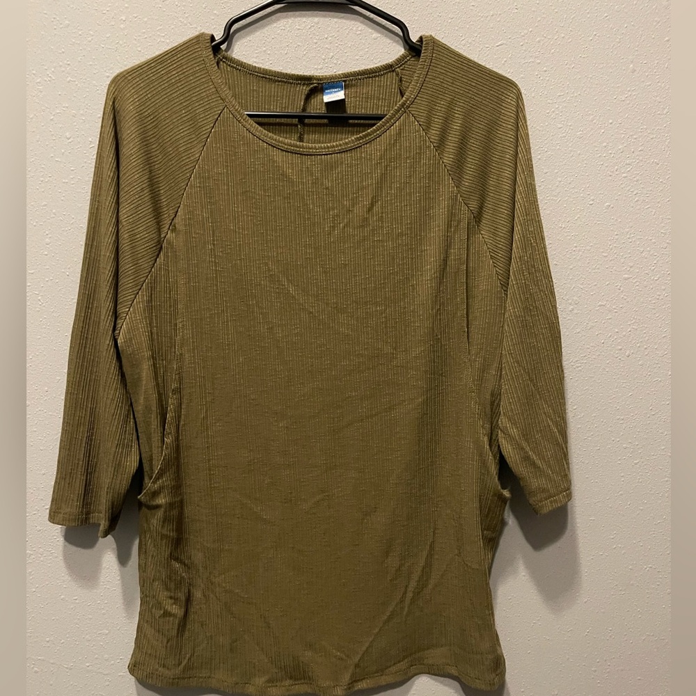 Old Navy Maternity Shirt